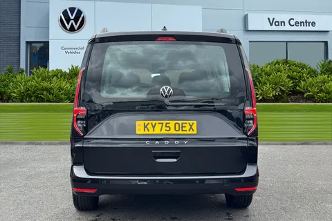 KY75OEX Volkswagen Caddy Maxi 2.0 TDI 122 Life 5dr DSG [Tech Pack] + Panoramic Glass Sunroof Thumbnail #4
