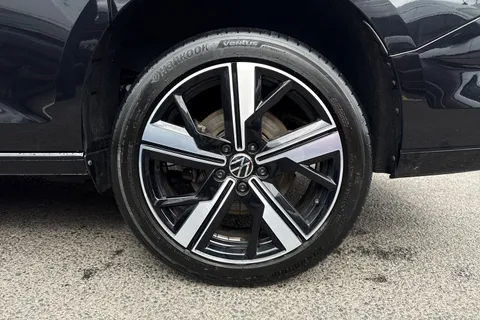 KY75OEX Volkswagen Caddy Maxi 2.0 TDI 122 Life 5dr DSG [Tech Pack] + Panoramic Glass Sunroof Thumbnail #10