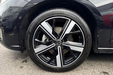 KY75OEX Volkswagen Caddy Maxi 2.0 TDI 122 Life 5dr DSG [Tech Pack] + Panoramic Glass Sunroof Thumbnail #11