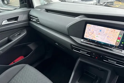 KY75OEX Volkswagen Caddy Maxi 2.0 TDI 122 Life 5dr DSG [Tech Pack] + Panoramic Glass Sunroof Thumbnail #20