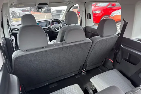 KY75OEX Volkswagen Caddy Maxi 2.0 TDI 122 Life 5dr DSG [Tech Pack] + Panoramic Glass Sunroof Thumbnail #30