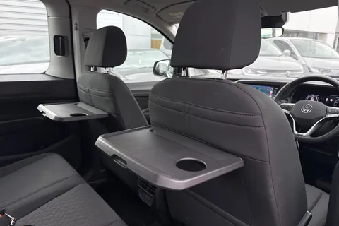 KY75OEX Volkswagen Caddy Maxi 2.0 TDI 122 Life 5dr DSG [Tech Pack] + Panoramic Glass Sunroof Thumbnail #49