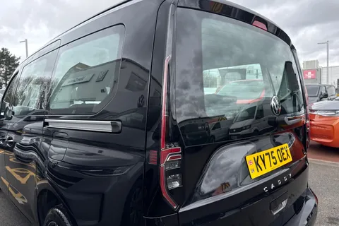 KY75OEX Volkswagen Caddy Maxi 2.0 TDI 122 Life 5dr DSG [Tech Pack] + Panoramic Glass Sunroof Thumbnail #51