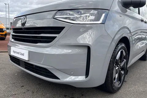 KR75YHH Volkswagen E-Transporter SWB 286PS  65kWh Electric 5 Seats Thumbnail #29