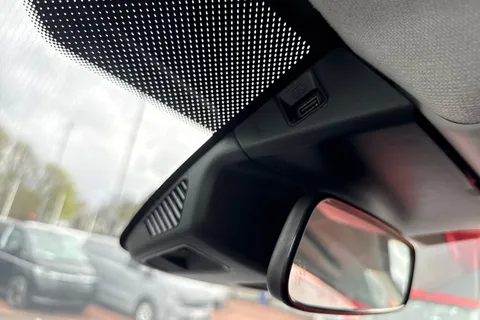 KR75YHH Volkswagen E-Transporter SWB 286PS  65kWh Electric 5 Seats Thumbnail #45