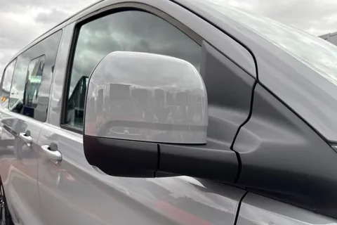 KR75YHH Volkswagen E-Transporter SWB 286PS  65kWh Electric 5 Seats Thumbnail #55