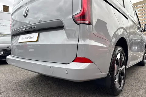 KR75YHH Volkswagen E-Transporter SWB 286PS  65kWh Electric 5 Seats Thumbnail #61