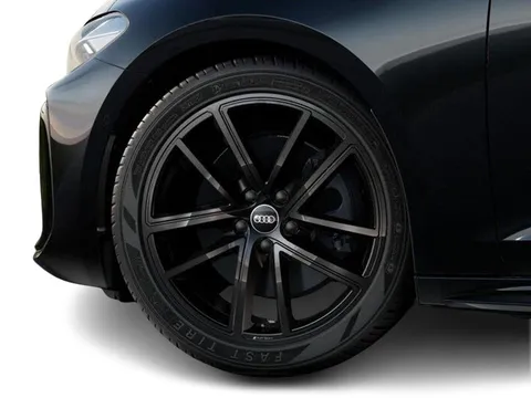  Audi A5 2.0 e-hybrid 25.9kWh Black Edition Saloon S Tronic quattro Euro 6 (s/s) 5dr Thumbnail #7