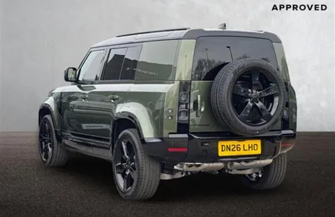 DN26LHO Land Rover Defender 110 3.0 D250 MHEV X-Dynamic HSE Hard Top SUV 5dr Diesel Auto 4WD MWB Euro 6 (s/s) (249 ps) Thumbnail #4