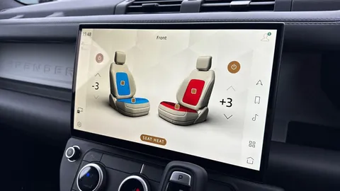 DN26LHO Land Rover Defender 110 3.0 D250 MHEV X-Dynamic HSE Hard Top SUV 5dr Diesel Auto 4WD MWB Euro 6 (s/s) (249 ps) Thumbnail #39