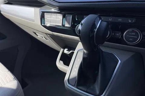 DC24NYF Volkswagen California 2.0 TDI Ocean 204 4dr DSG Thumbnail #21