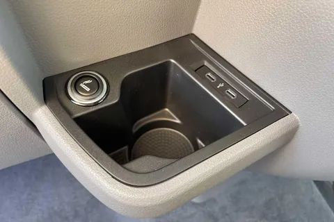 DC24NYF Volkswagen California 2.0 TDI Ocean 204 4dr DSG Thumbnail #27