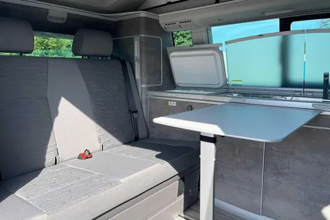 DC24NYF Volkswagen California 2.0 TDI Ocean 204 4dr DSG Thumbnail #32