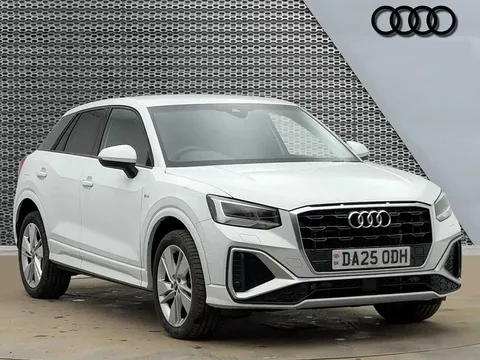 DA25ODH Audi Q2 S line 35 TFSI  150 PS 6-speed Thumbnail #1