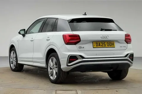 DA25ODH Audi Q2 S line 35 TFSI  150 PS 6-speed Thumbnail #3