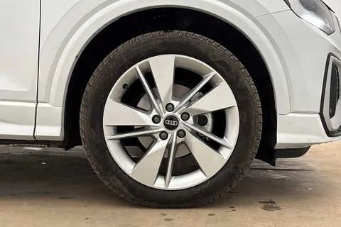 DA25ODH Audi Q2 S line 35 TFSI  150 PS 6-speed Thumbnail #6
