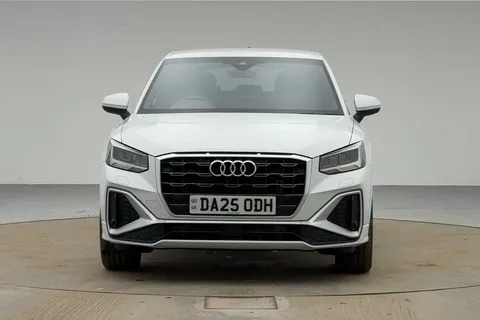 DA25ODH Audi Q2 S line 35 TFSI  150 PS 6-speed Thumbnail #8