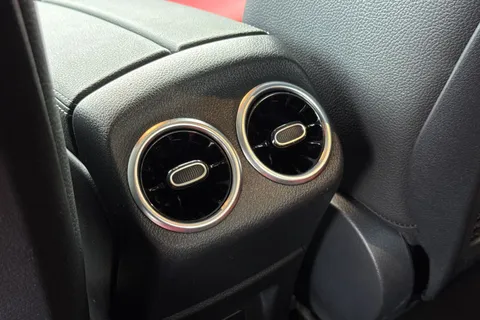 SN21VVX Mercedes-Benz Cla Class 1.3 CLA180 AMG Line (Premium Plus 2) Coupe 7G-DCT Euro 6 (s/s) 4dr Thumbnail #30