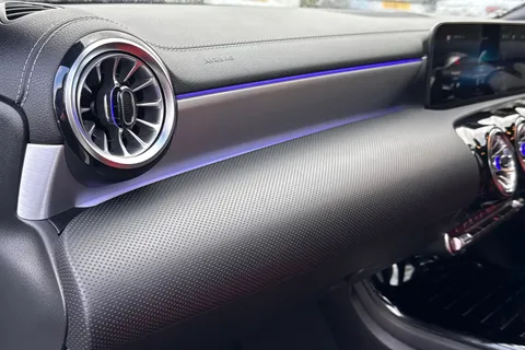 SN21VVX Mercedes-Benz Cla Class 1.3 CLA180 AMG Line (Premium Plus 2) Coupe 7G-DCT Euro 6 (s/s) 4dr Thumbnail #32