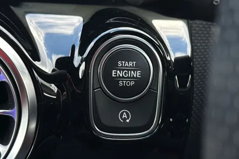 SN21VVX Mercedes-Benz Cla Class 1.3 CLA180 AMG Line (Premium Plus 2) Coupe 7G-DCT Euro 6 (s/s) 4dr Thumbnail #39