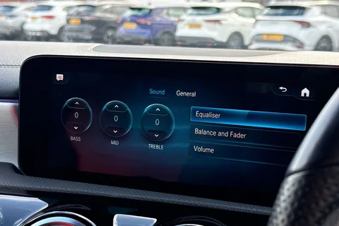 SN21VVX Mercedes-Benz Cla Class 1.3 CLA180 AMG Line (Premium Plus 2) Coupe 7G-DCT Euro 6 (s/s) 4dr Thumbnail #47