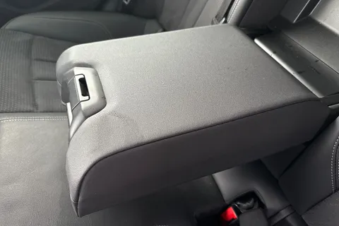 GL23RLZ Audi A5 2.0 TFSI 35 S line Sportback S Tronic Euro 6 (s/s) 5dr Thumbnail #34