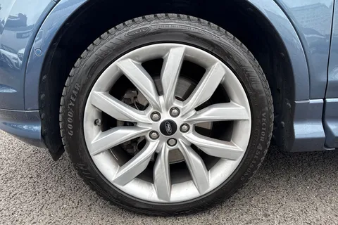 ET68CSX Ford Kuga 2.0 TDCi ST-Line X Powershift AWD Euro 6 (s/s) 5dr Thumbnail #12