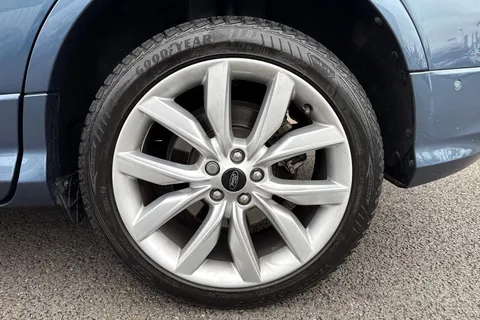 ET68CSX Ford Kuga 2.0 TDCi ST-Line X Powershift AWD Euro 6 (s/s) 5dr Thumbnail #13