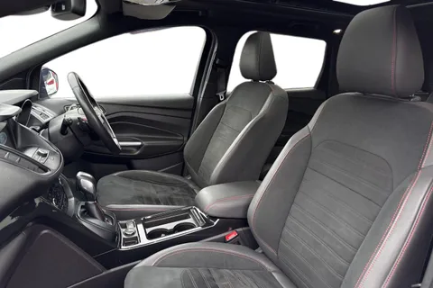 ET68CSX Ford Kuga 2.0 TDCi ST-Line X Powershift AWD Euro 6 (s/s) 5dr Thumbnail #17