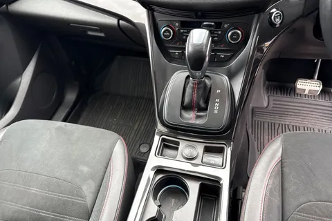 ET68CSX Ford Kuga 2.0 TDCi ST-Line X Powershift AWD Euro 6 (s/s) 5dr Thumbnail #24