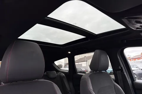 ET68CSX Ford Kuga 2.0 TDCi ST-Line X Powershift AWD Euro 6 (s/s) 5dr Thumbnail #34