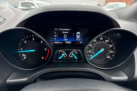 ET68CSX Ford Kuga 2.0 TDCi ST-Line X Powershift AWD Euro 6 (s/s) 5dr Thumbnail #45