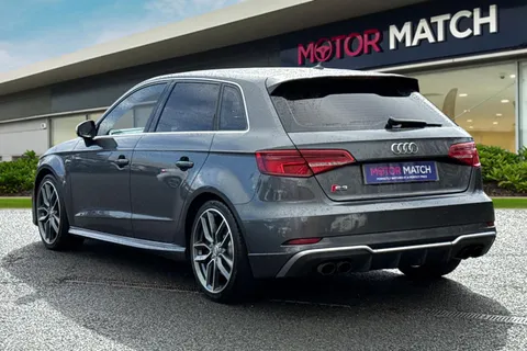 WX67VFS Audi S3 2.0 TFSI Sportback S Tronic quattro Euro 6 (s/s) 5dr Thumbnail #3