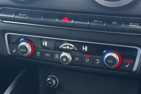 WX67VFS Audi S3 2.0 TFSI Sportback S Tronic quattro Euro 6 (s/s) 5dr Thumbnail #20