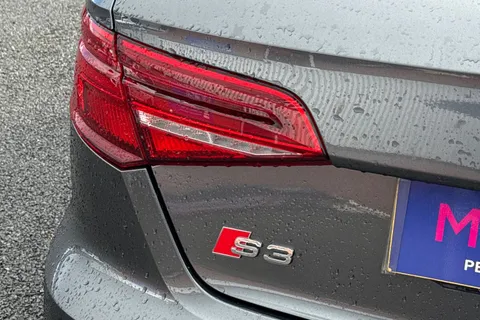 WX67VFS Audi S3 2.0 TFSI Sportback S Tronic quattro Euro 6 (s/s) 5dr Thumbnail #33