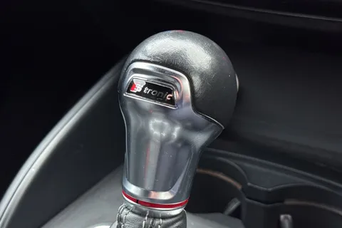 WX67VFS Audi S3 2.0 TFSI Sportback S Tronic quattro Euro 6 (s/s) 5dr Thumbnail #42