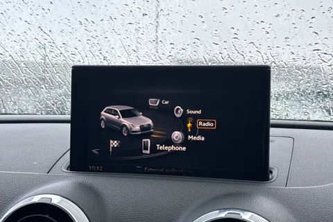 WX67VFS Audi S3 2.0 TFSI Sportback S Tronic quattro Euro 6 (s/s) 5dr Thumbnail #47