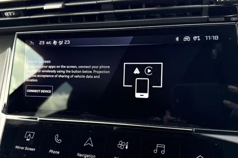 DF25FNV PEUGEOT 308 1.2 HYBRID GT e-DSC6 Euro 6 (s/s) 5dr Thumbnail #46