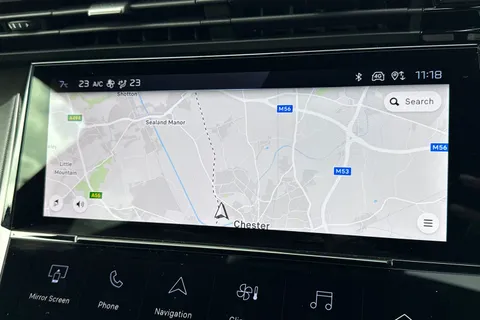 DF25FNV PEUGEOT 308 1.2 HYBRID GT e-DSC6 Euro 6 (s/s) 5dr Thumbnail #47