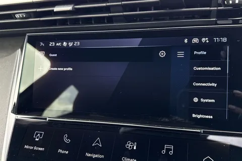 DF25FNV PEUGEOT 308 1.2 HYBRID GT e-DSC6 Euro 6 (s/s) 5dr Thumbnail #50