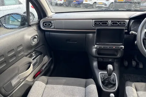 20 of 52 for Citroën C3 1.2 PureTech Origins Euro 6 (s/s) 5dr