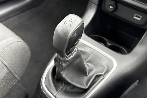 23 of 52 for Citroën C3 1.2 PureTech Origins Euro 6 (s/s) 5dr