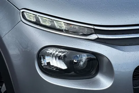 26 of 52 for Citroën C3 1.2 PureTech Origins Euro 6 (s/s) 5dr