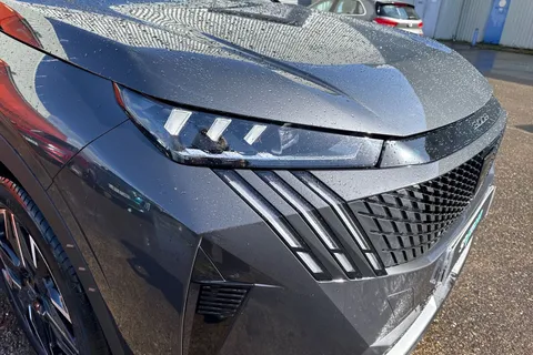 KP25LTX PEUGEOT 3008 1.2 HYBRID GT e-DSC6 Euro 6 (s/s) 5dr Thumbnail #9