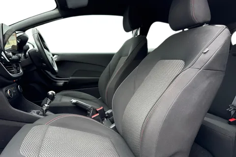 MH68VGE Ford Fiesta 1.0T EcoBoost ST-Line Euro 6 (s/s) 3dr Thumbnail #17