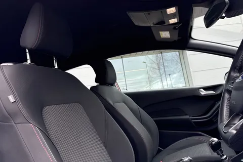 MH68VGE Ford Fiesta 1.0T EcoBoost ST-Line Euro 6 (s/s) 3dr Thumbnail #25