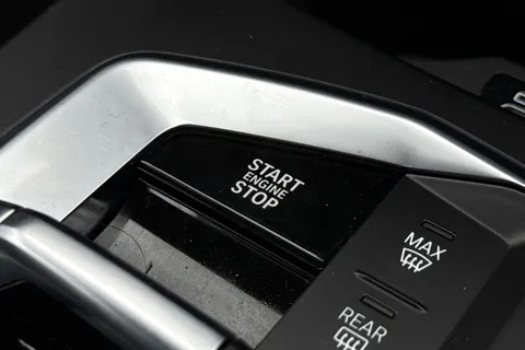 SC74JRU BMW 1 Series 1.5 120i MHT M Sport DCT Euro 6 (s/s) 5dr Thumbnail #49