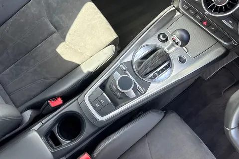 23 of 66 for Audi TT Coup- Sport 40 TFSI 197 PS S tronic