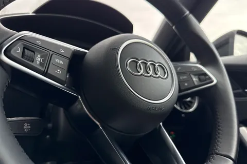 47 of 66 for Audi TT Coup- Sport 40 TFSI 197 PS S tronic