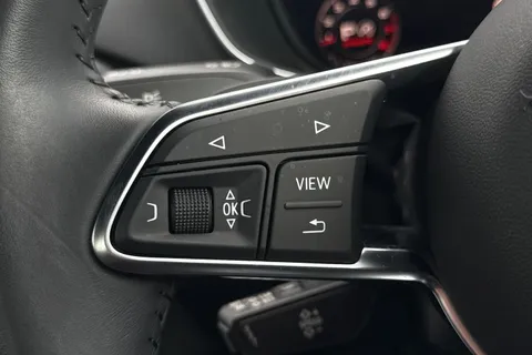 48 of 66 for Audi TT Coup- Sport 40 TFSI 197 PS S tronic